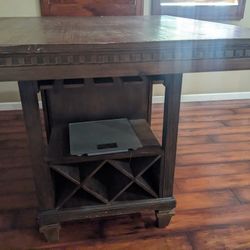 Dining Table Only.  No Chairs, FREE. Eastvale Pick Up 