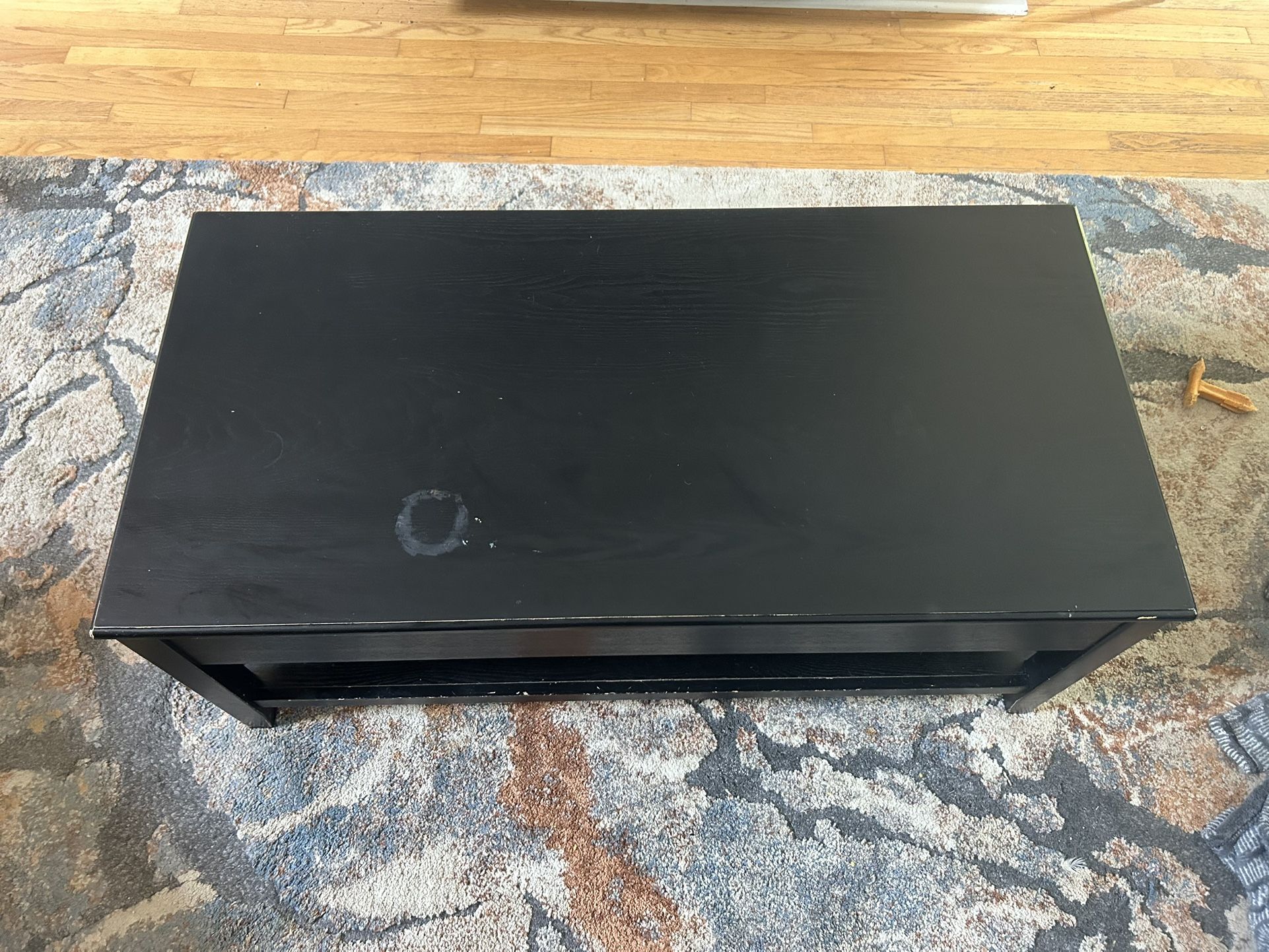 Lift-Top Coffee Table