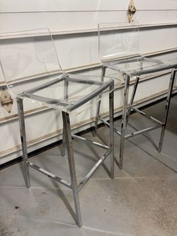 Set of 2 acrylic clear counter height stools