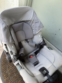 Infant Carseat & Base (Nuna)