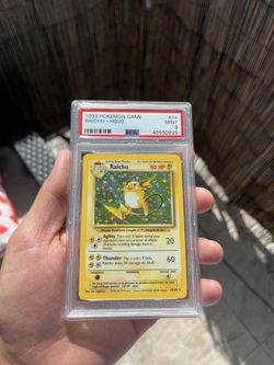 Pokemon Card 1999 Raichu Psa9