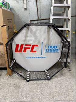 MINI UFC OCTAGON