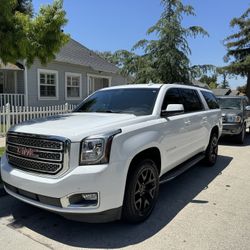 2017 GMC Yukon XL