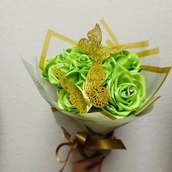 Green Ribbon Flower Bouquet
