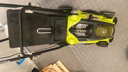 Lawnmower set
