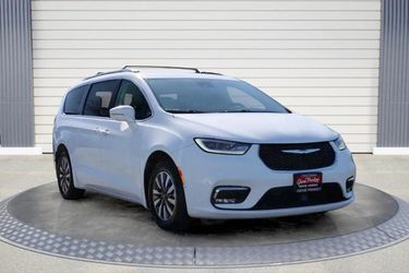2021 Chrysler Pacifica Hybrid