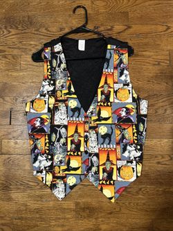 HALLOWEEN THEME 111 MAIN Vest Womens Size LARGE-SEE MEASUREMENTS Dracula Witch