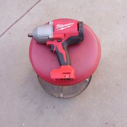 Milwaukee Impact Wrench 