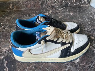 Travis scoot X Jordan 1
