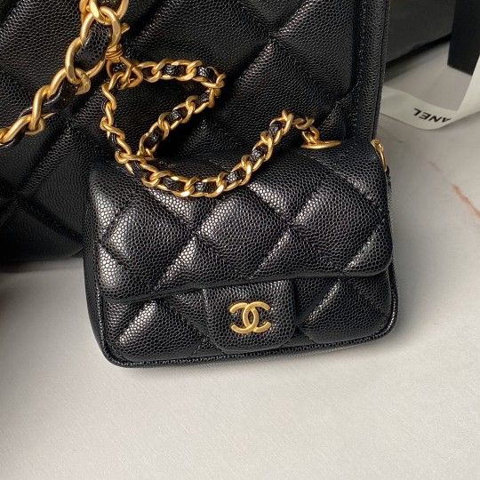 Guess Small Satchel And Wallet