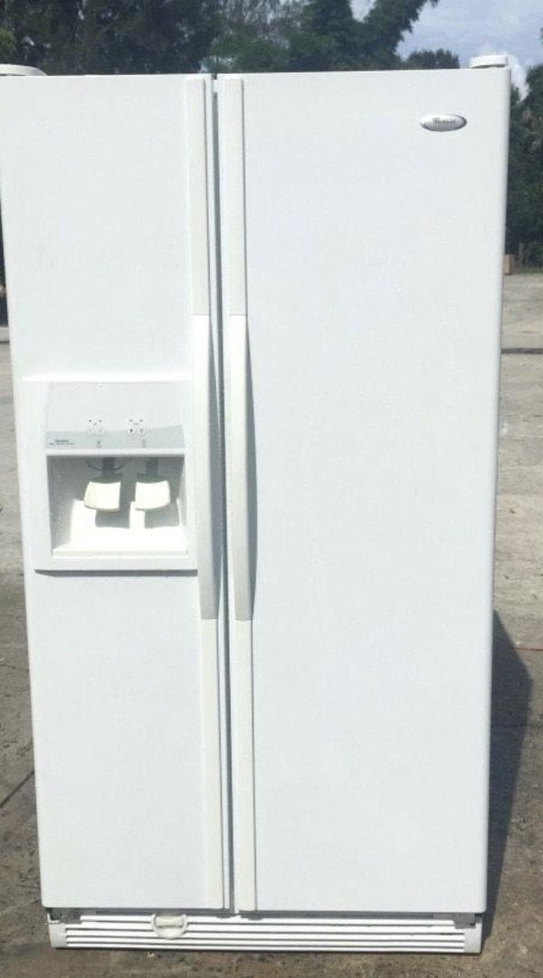 WHIRLPOOL WHITE SIDE BY SIDE REFRIGERATOR for Sale in