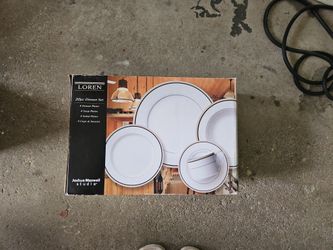 20pc Dinner Set – Joshua Maxwell Studio (Loren Collection)