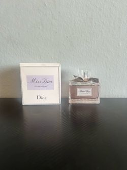 Miss dior perfume