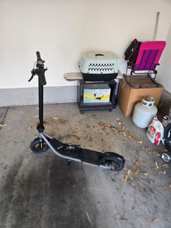 Electric scooter