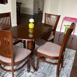 Dining Set For 4