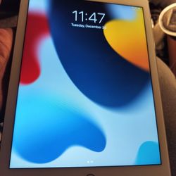 APPLE IPAD AIR 2ND GEN 128GB. WITH. STAND  CASE