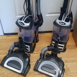 NEW cond  Shark NAVIGATOR VACUUM. , WITH ATTACHMENTS. , AMAZING POWER SUCTION. , WORKS EXCELLENT. , IN THE BOX. , 