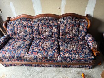 Vintage couch and love seat set