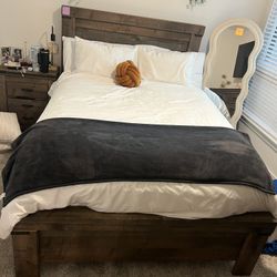 Wooden Queen Bed Frame