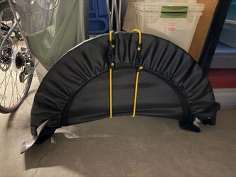 Fold up rebounder (mini trampoline)