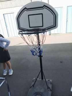 Portable Basketball hoop