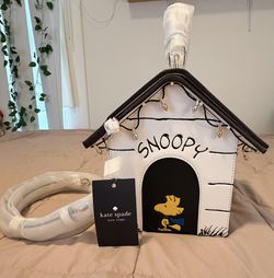 Kate Spade X Peanuts Snoopy 3D Dog House Crossbody
