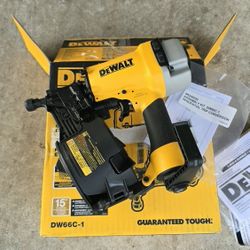 DEWALT Siding Nailer 
Pneumatic 15-Degree Coil Corded Siding Nailer