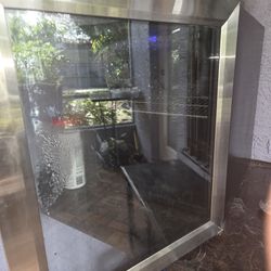 Mini Beverage Refrigerator 