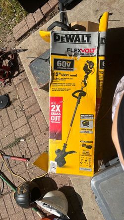 DEWALT FLEXVOLT 60V 15" Brushless String Trimmer