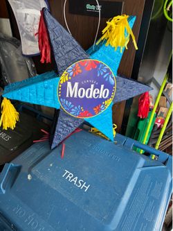 MODELO PIÑATA ￼
