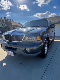 2001 Lincoln Navigator