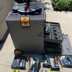 Ryobi  18V Multi Tool Set w/Circular Saw Case