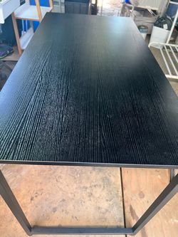 Black Wood Grain Desk with Metal Frame