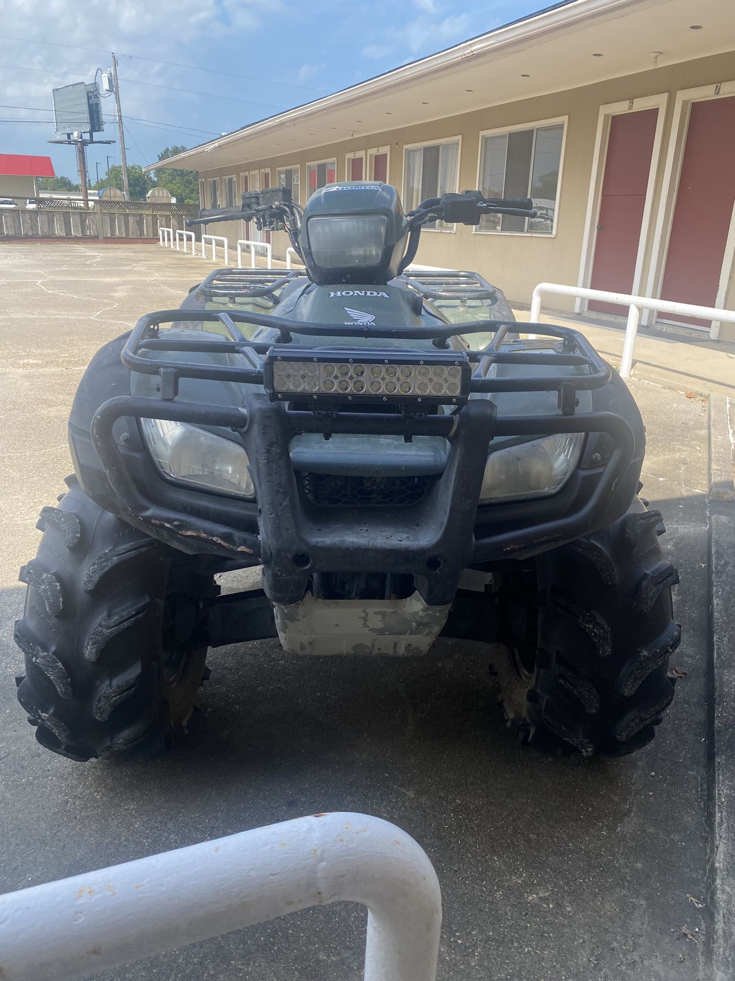 4x4 Honda Green & Black