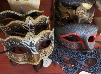 Vendo $10 Masquerade Masks