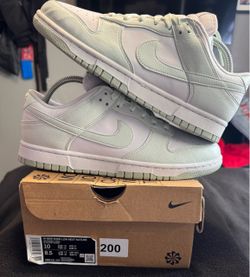 Nike Dunk Low Next Nature White Barely Green Size  8, 5/10W