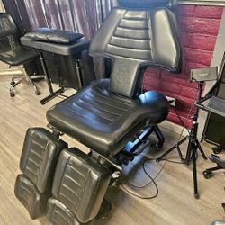 Ink bed client tattoo chair