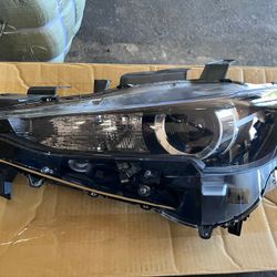 17-21 Mazda CX-5  Headlight New