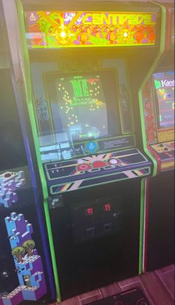 Arcade 1980 Original Upright Atari Centipede🐛 (Restored) 