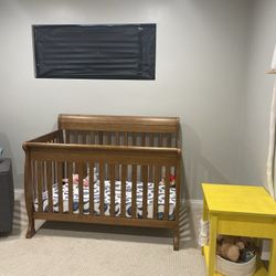 Adjustable & Convertible Crib (baby & Toddler) 