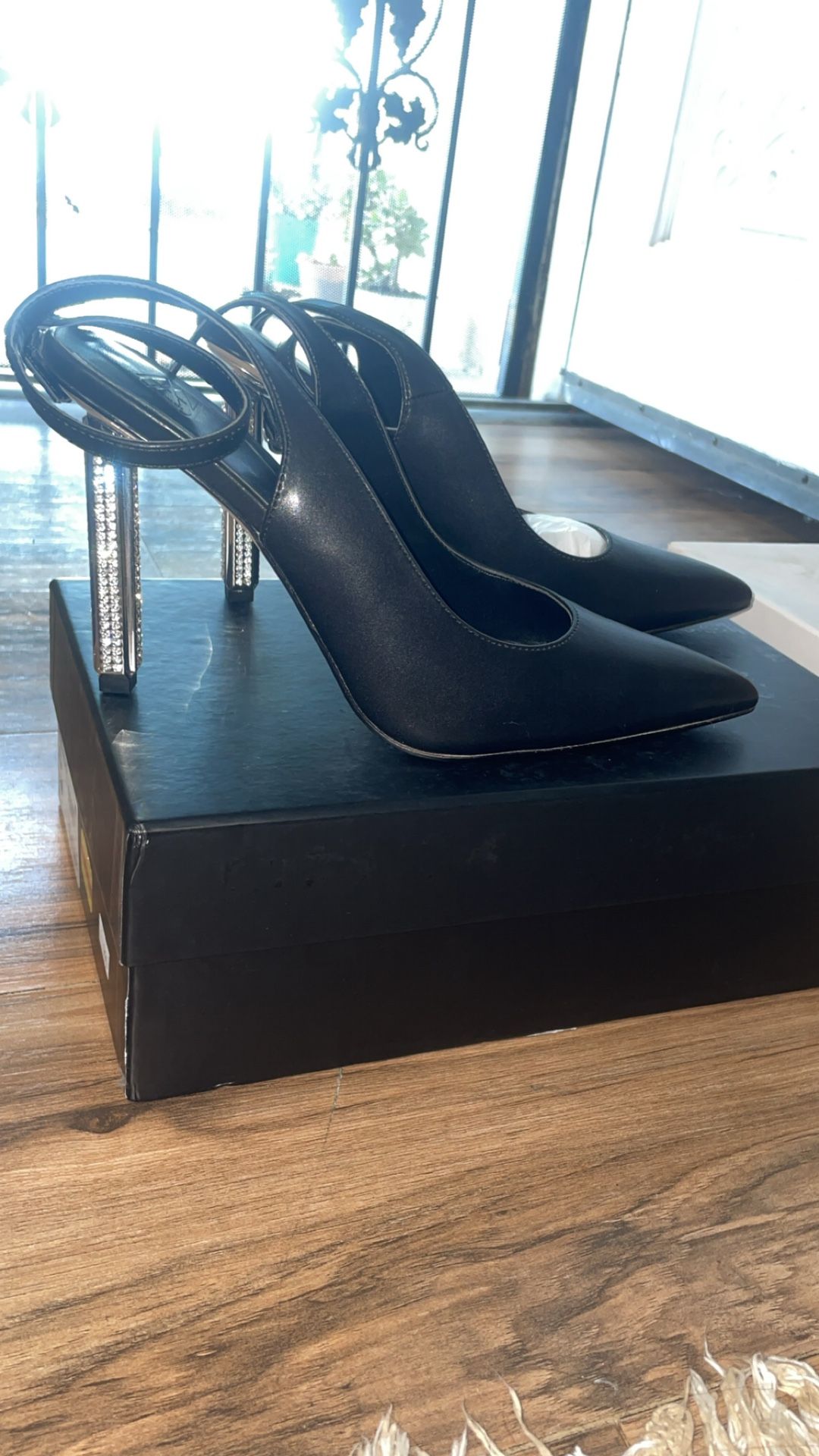 Rhinestone HeelsSZ8.5