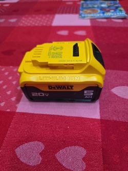 New Dewalt 5ah Battery