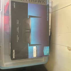 Nighthawk AX4
