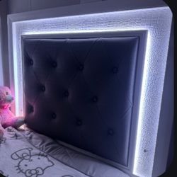 Twin bed with mattress