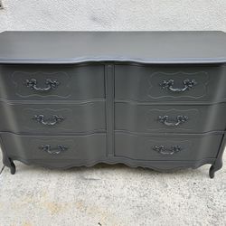 BEAUTIFUL SOLID CHERRY FRENCH PROVINCIAL DRESSER CAN DELIVER LOCAL IF NEEDED