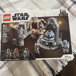 Lego Star Wars: The Armorer’s Mandalorian Forge New