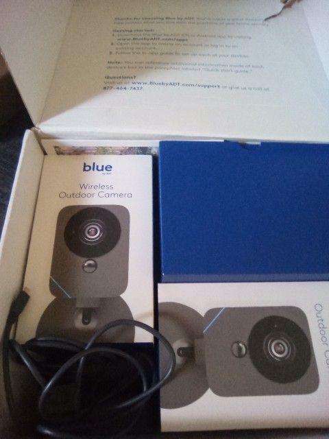 Blue Wireless  Camera 