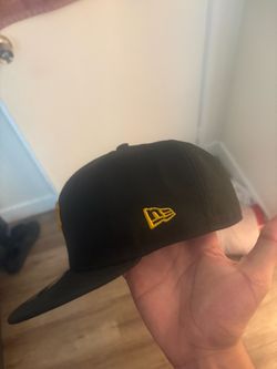 Lmk black P hat