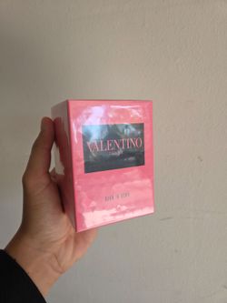 Valentino Donna Born in Roma