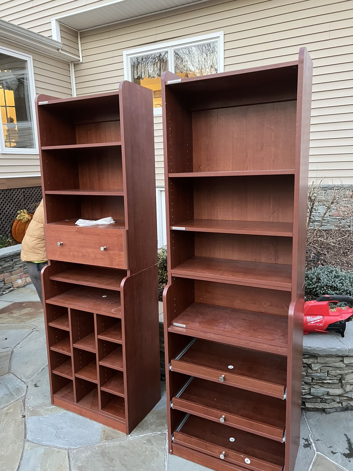 California Closet Shelves. 